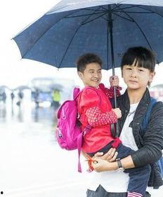 爸爸去哪儿穿丝袜,明星爸爸们的丝袜穿搭风潮