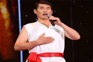 假冒草根明星,揭秘网络红人的背后真相