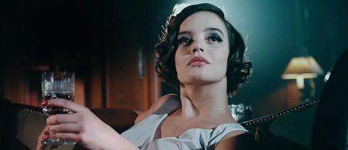 法国啄木鸟影片在线播放,在线观看的视觉盛宴